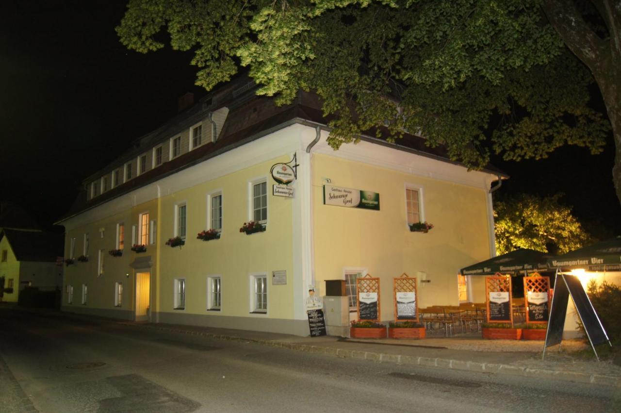Gasthaus-Pension Schwarzer Graf Виндишгарстен Экстерьер фото